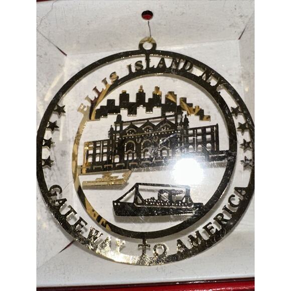 4 NEW 24k Brass Ornament Statue Of Liberty Hersheys Train Ellis Island Bermuda - Picture 2 of 12